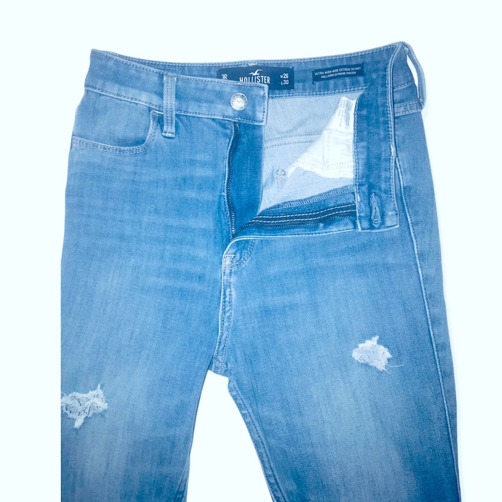 Hollister Ultra High-Rise Extreme Skinny Blue Jeans